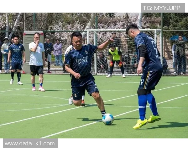 斯塔足球：探索这项运动背后的激情与团队精神